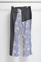 Load image into Gallery viewer, FLARED FLORAL PT 02 / ASS_A