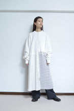 画像をギャラリービューアに読み込む, ZIP UP SWEAT OP WHT / 01