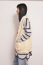 Load image into Gallery viewer, KNIT VEST C/D_WHITE