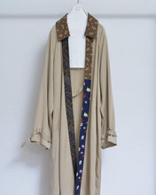 Load image into Gallery viewer, ROBE TRENCH COAT_TENCEL (02/BEG)