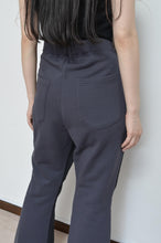 Load image into Gallery viewer, FLARED SWEAT PT / 02_DARK
