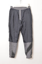 Load image into Gallery viewer, SWITCHING TAPERED PT/GRY_01