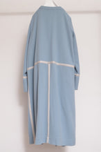 Load image into Gallery viewer, WOOL NO-COLLAR ROBE/MINT BLUE