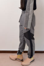 Load image into Gallery viewer, SWITCHING TAPERED PT/GRY_01