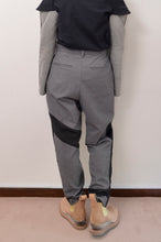 Load image into Gallery viewer, SWITCHING TAPERED PT/GRY_01