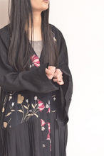 画像をギャラリービューアに読み込む, PLEATS C/D	BLACK _002
