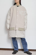 画像をギャラリービューアに読み込む, REMIX MELTON LAYER STADIUM JACKET(PRINT)/BEG/Mi/02