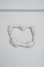 画像をギャラリービューアに読み込む, SCARF CUSHION FLAME/PICASSO_03