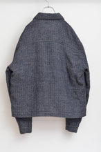 Load image into Gallery viewer, HERRINGBONE LINEN WOOL QUILTED WORK BLOUSON
