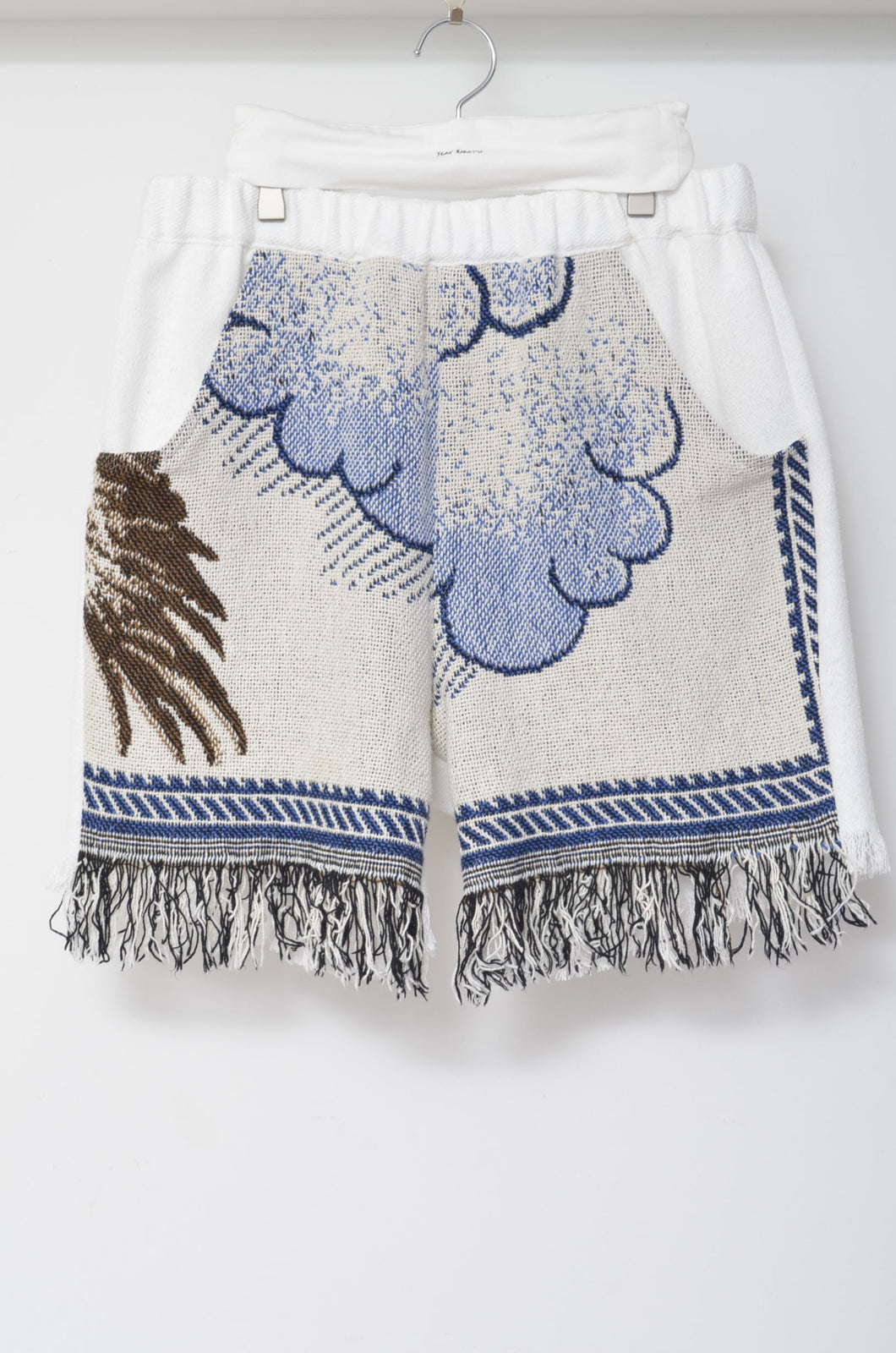 WHT FRINGE RUG SHORTS_02