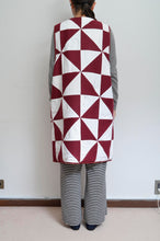 Load image into Gallery viewer, BGNDY SILK WOOL QUILTED PATCH LINER
