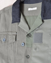Load image into Gallery viewer, FRAGMENT MILITARY SHIRT (YIN &amp; YANG SLEEVE)/01 size
