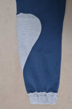 Load image into Gallery viewer, your right things in 代官山 蔦屋書店 出品中〜11/3まで:TWO-TONE UNE UNE SWEAT PT_BLUE/01 size
