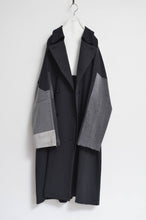 Load image into Gallery viewer, DENIM SLEEVE TRENCH COAT/BLK/02
