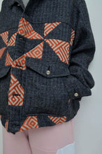 Load image into Gallery viewer, HERRINGBONE LINEN WOOL QUILTED WORK BLOUSON
