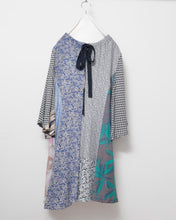 画像をギャラリービューアに読み込む, [26-27AW予約アイテム]Mixed pattern panel dress
