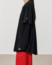 Load image into Gallery viewer, Fake layered T-shirt / BLACK_F
