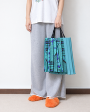 画像をギャラリービューアに読み込む, PLEATED BAG/SMALL_K

