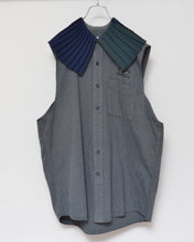 画像をギャラリービューアに読み込む, PLEATED COLLAR SLEEVELESS SHIRT_F
