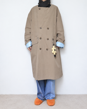 画像をギャラリービューアに読み込む, Flower charm pea coat / peach skin

