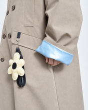 画像をギャラリービューアに読み込む, Flower charm pea coat / peach skin
