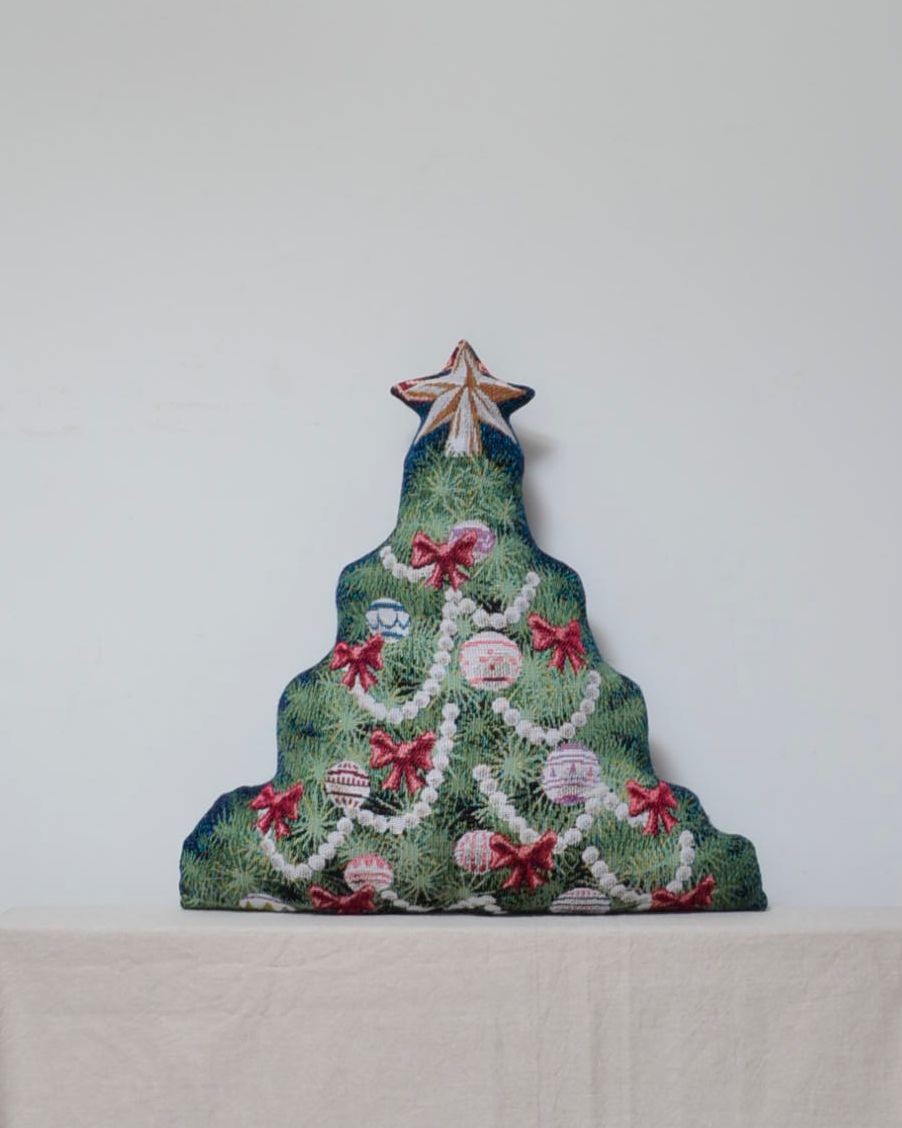 RUG CUSHION_Xmas TREE